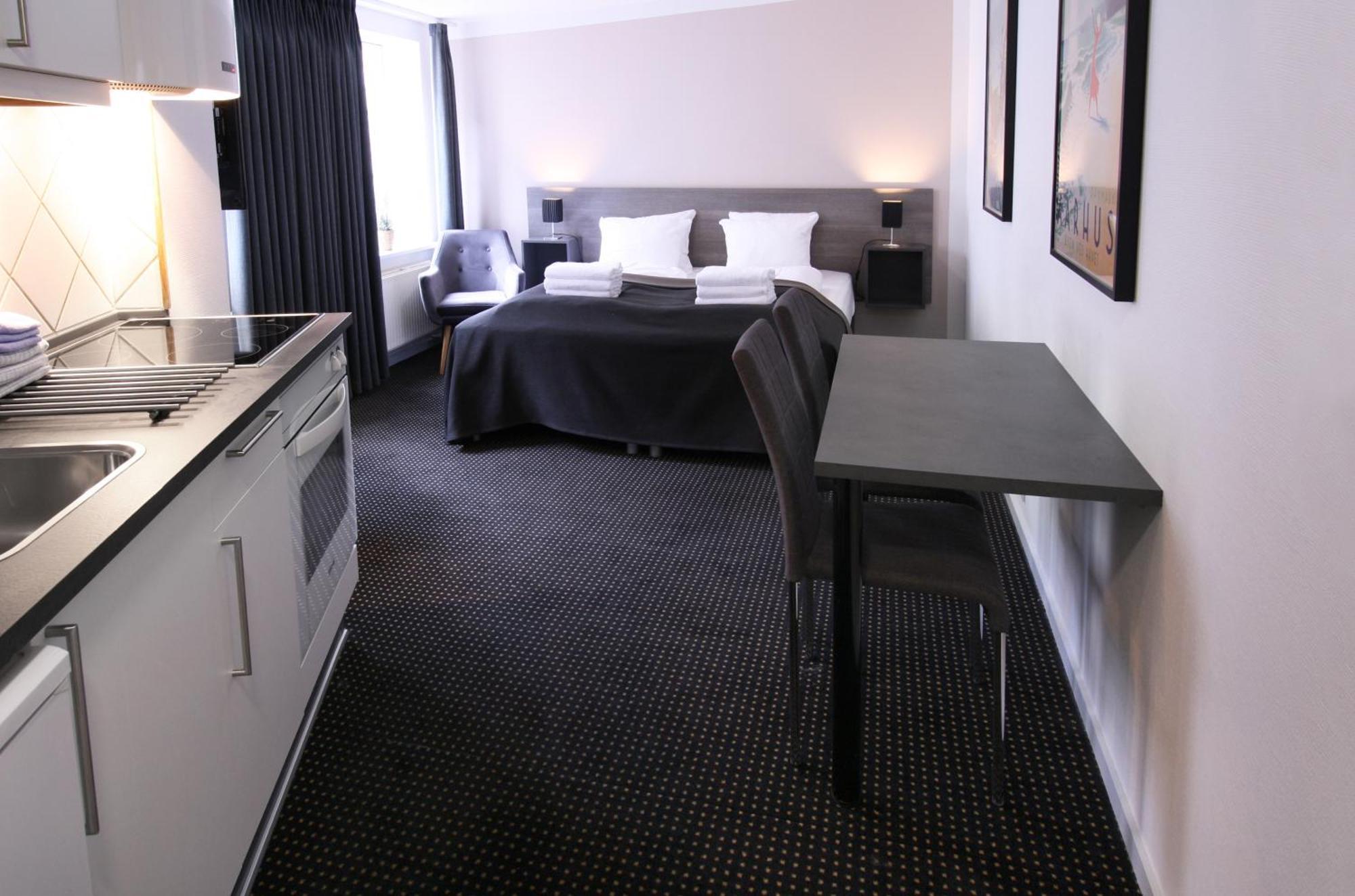 Hotel Aarhus City Apartments ภายนอก รูปภาพ