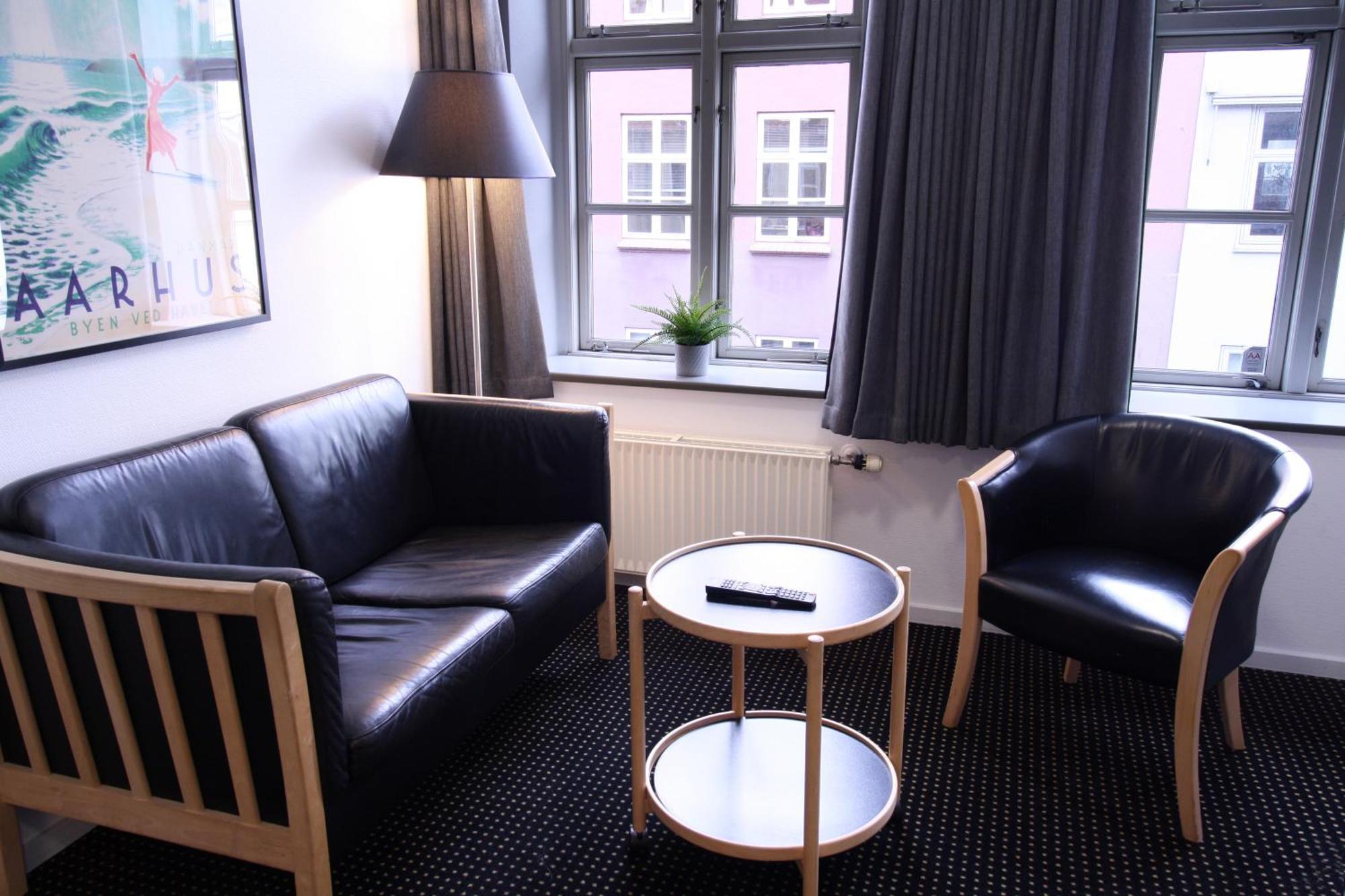 Hotel Aarhus City Apartments ภายนอก รูปภาพ